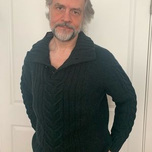 Banana republic, cable knit, mock, knit sweater. Italian merino wool blend. NWT